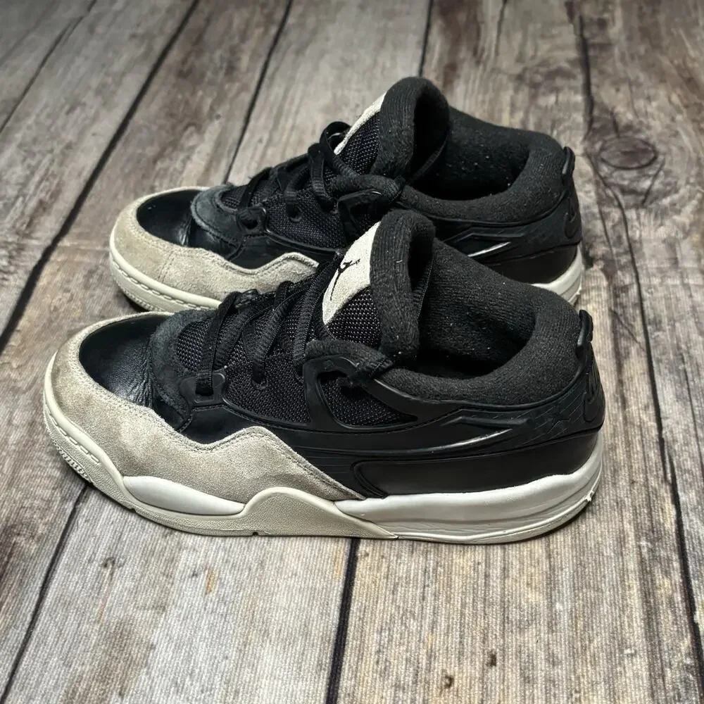 Jordan 4 RM Black Light Bone GS Boys Size 2Y - FQ7936-001